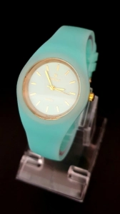 Zegarek z silikonowym paskiem